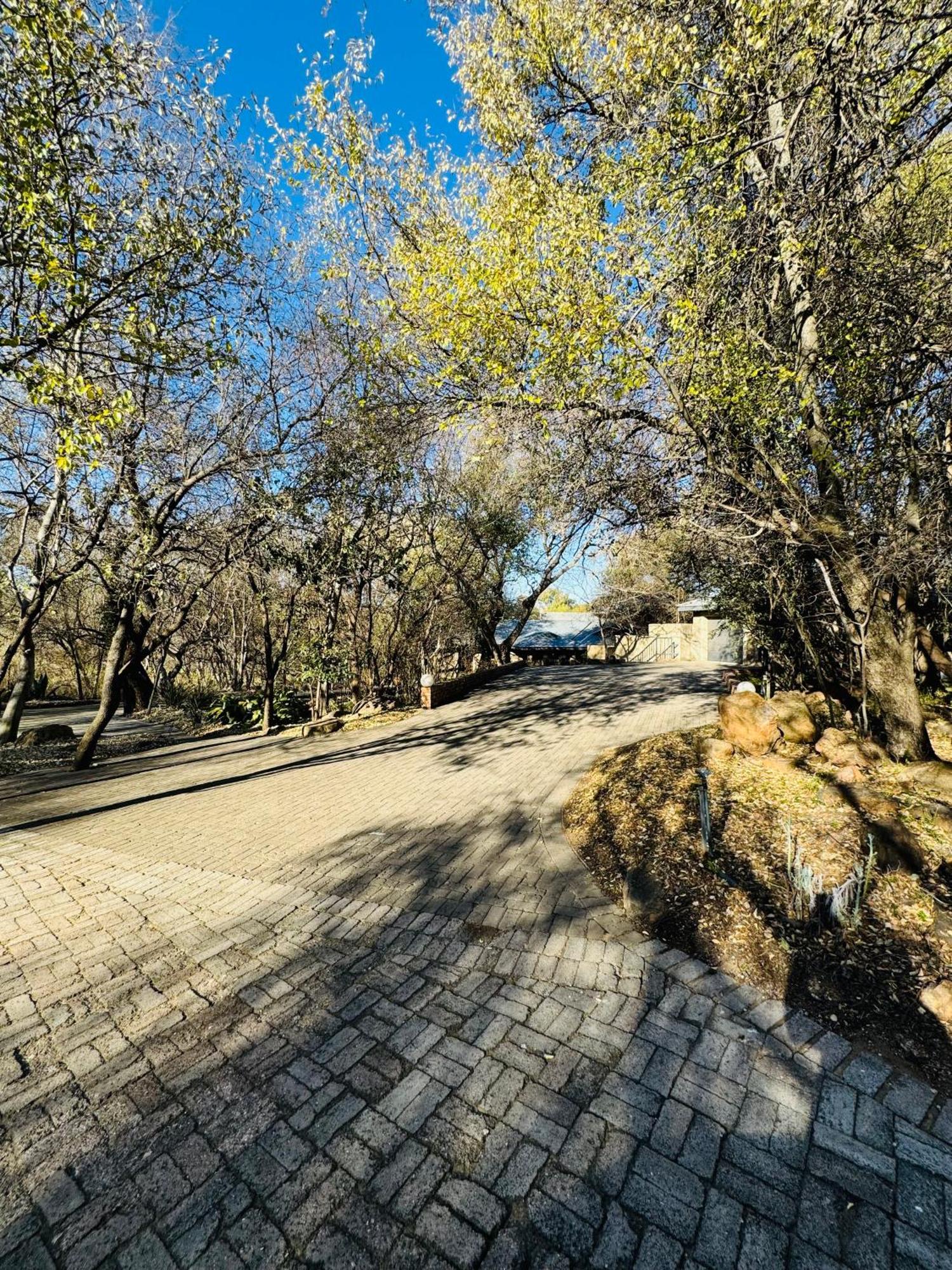 Megumi - Vaal Riverside Retreat - Loadshedding Friendly ปาเรส ภายนอก รูปภาพ