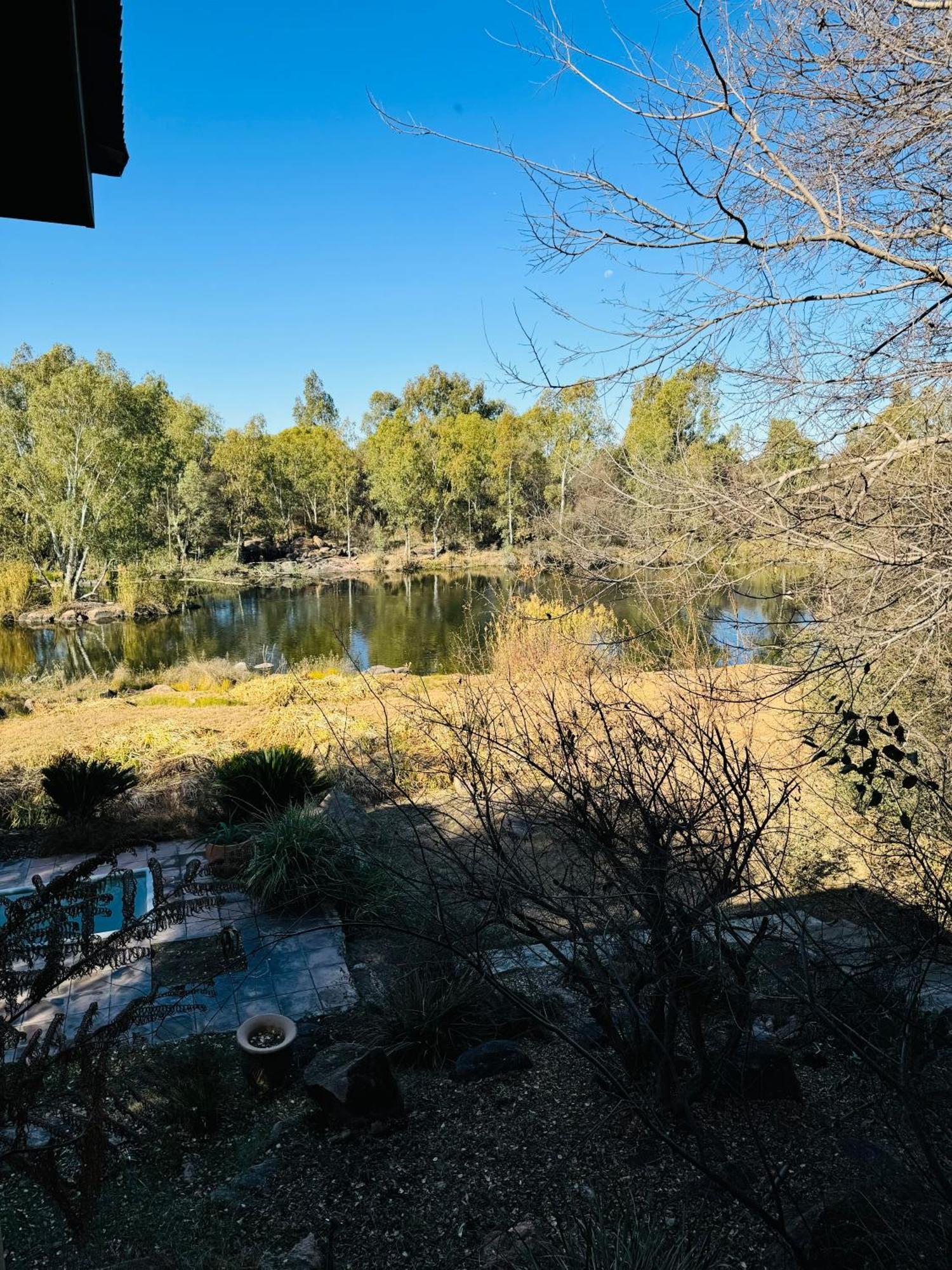 Megumi - Vaal Riverside Retreat - Loadshedding Friendly ปาเรส ภายนอก รูปภาพ